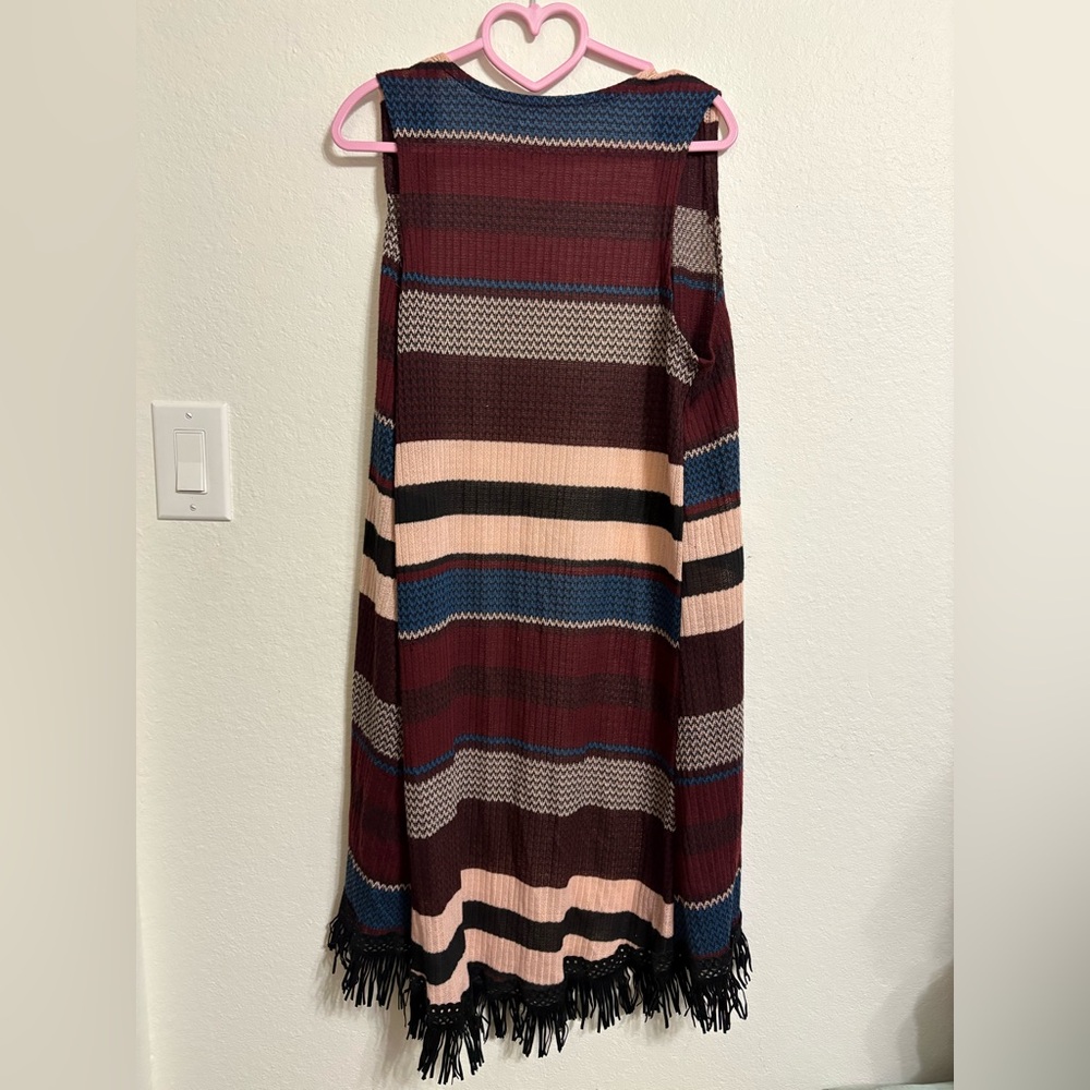 🖤Now N Forever Burgundy and Blue Knit Top🖤 - Picture 3 of 3